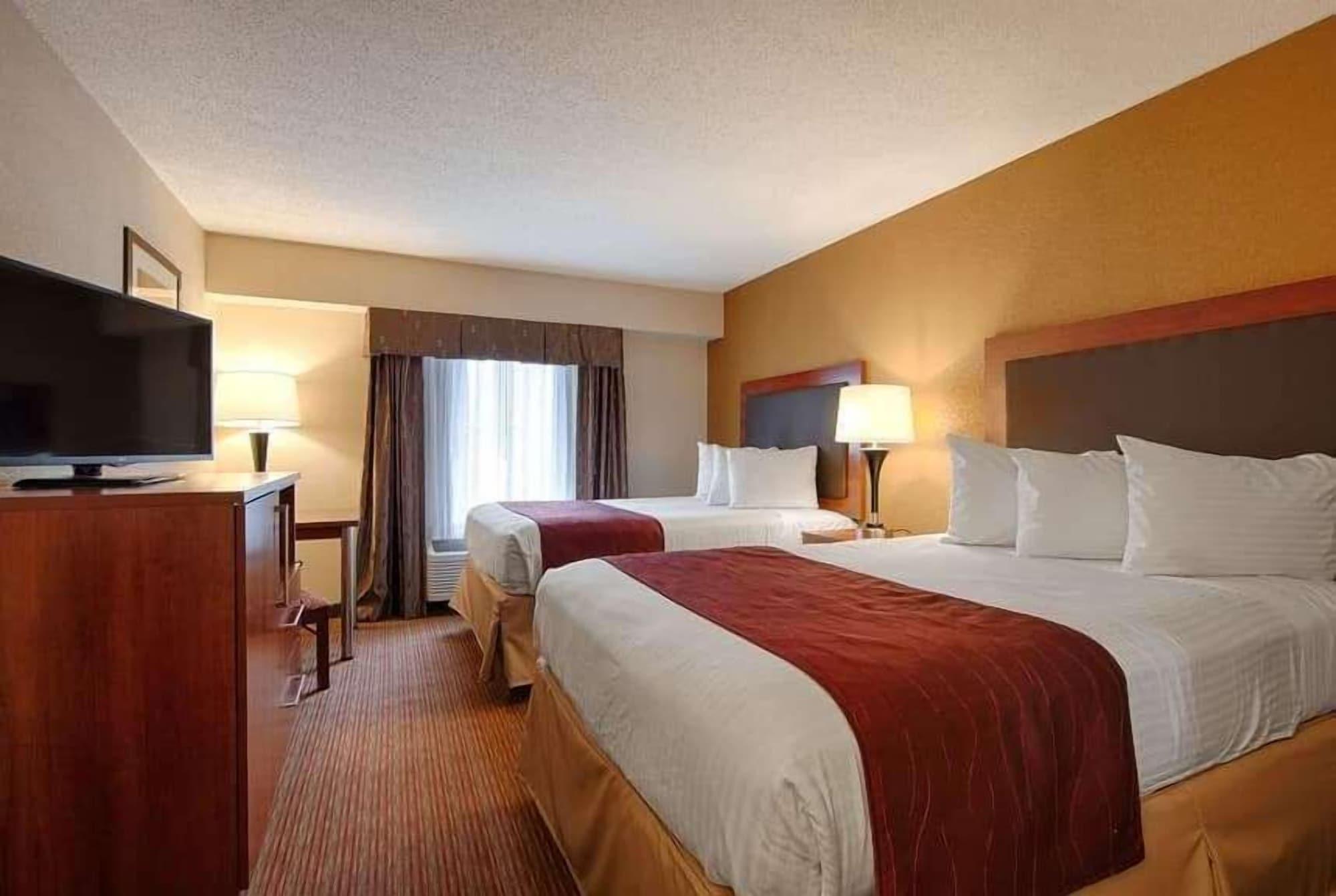 Days Inn By Wyndham Indiana Benjamin Franklin Highway Exterior photo